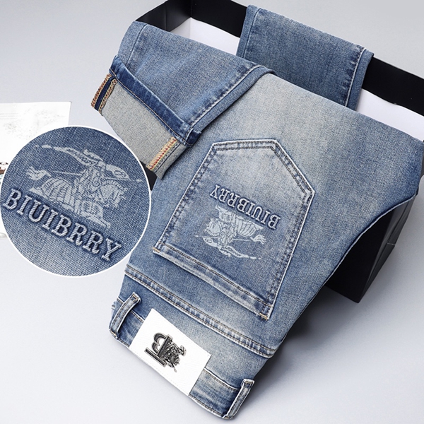 ブランドジーンズ正面デザイン